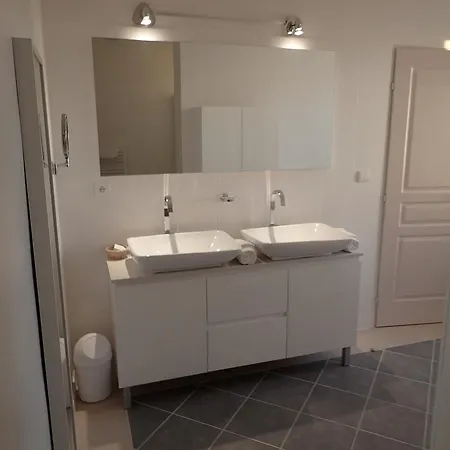 Residence Le Beau Site Capvern Room photo