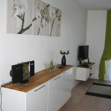 Residence Le Beau Site Capvern Room photo