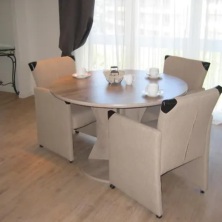 Residence Le Beau Site Capvern Room photo