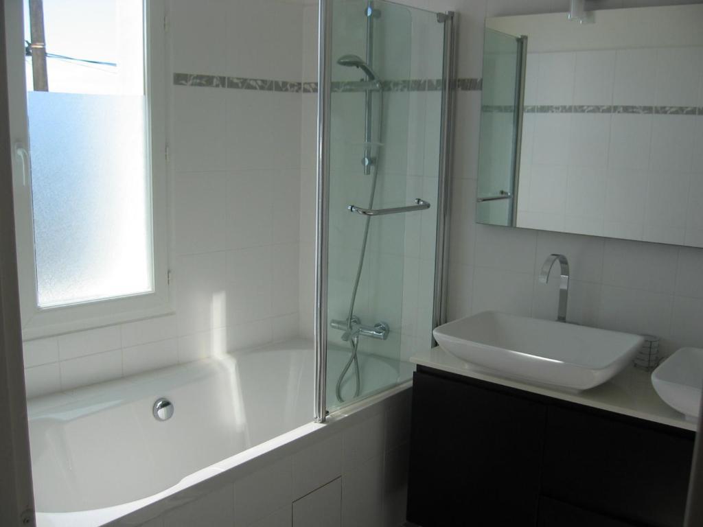 Le Beau Site Apartment *