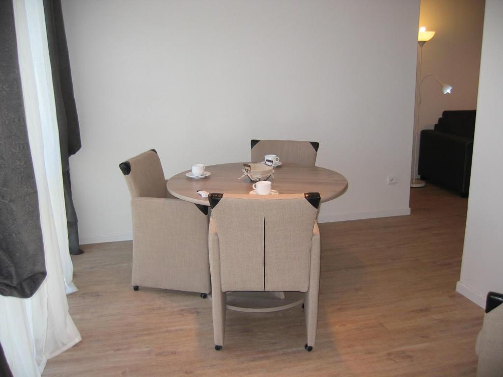 Le Beau Site Apartment *