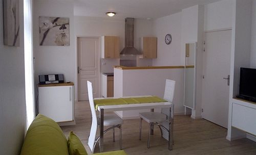 Le Beau Site Apartment